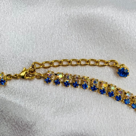 ROYAL BLUE and Gold Dazzling necklace sets in glass stones and rhinestones. - Picture 3 of 5